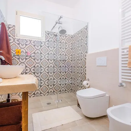 Palamita Luxury - *